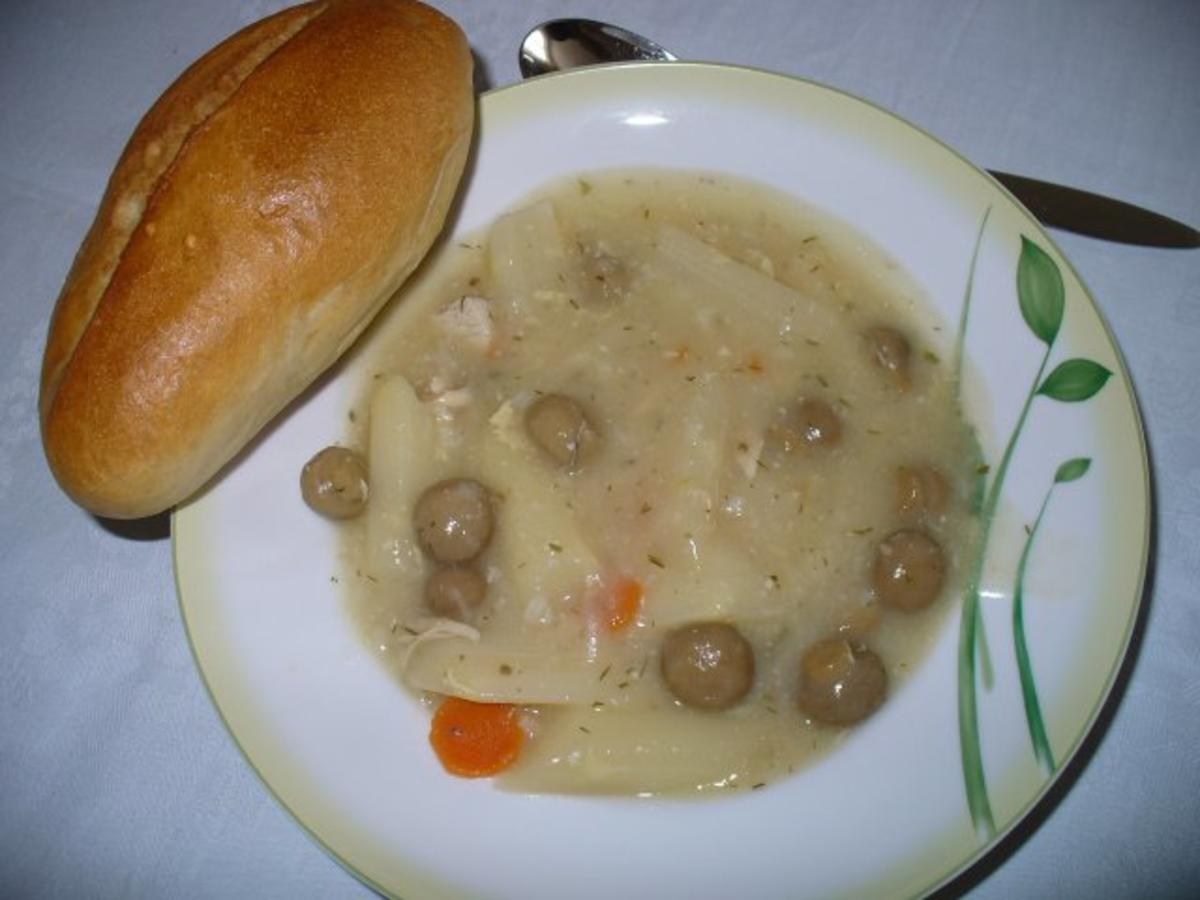 Bilder für Spargelcremesuppe mit Champignons - Rezept