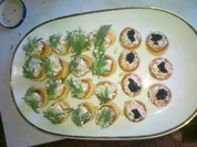 Rezept: Lachstatar in Mini Pasteten Lachstatar in Mini Pasteten - Rezept