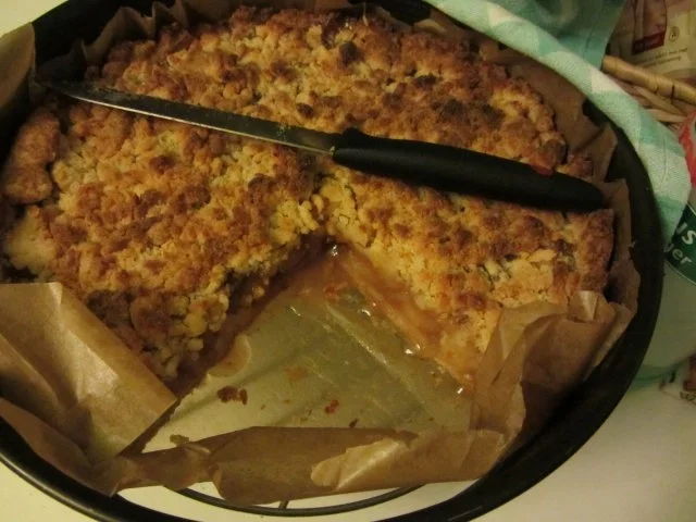 Rezept: Ganz schneller Thorsten -teig - Apfelkuchen - Klein und Groß Bild Nr. 10 Ganz schneller Thorsten -teig - Apfelkuchen - Klein und Groß - Rezept - Bild Nr. 10