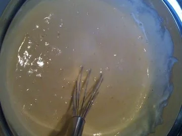 Rezept: Leo´s Blechpfannkuchen Bild Nr. 3 Leo´s Blechpfannkuchen - Rezept - Bild Nr. 3