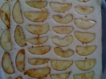 Rezept: Leo´s Blechpfannkuchen Bild Nr. 5 Leo´s Blechpfannkuchen - Rezept - Bild Nr. 5