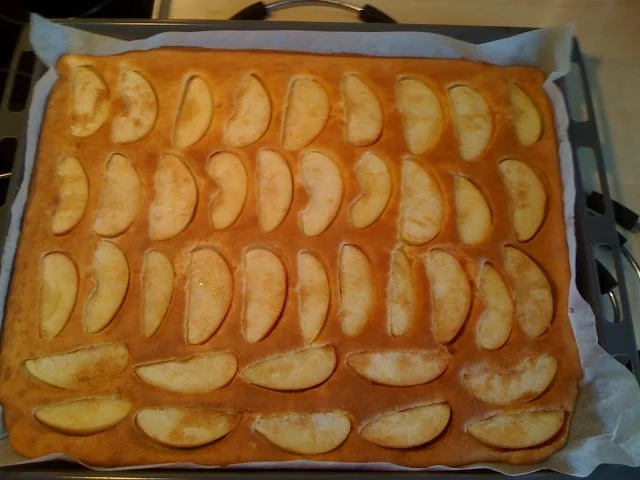 Rezept: Leo´s Blechpfannkuchen Leo´s Blechpfannkuchen - Rezept