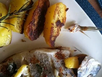 Dorade, von außen gefüllt ;-)).... - Rezept - Bild Nr. 3