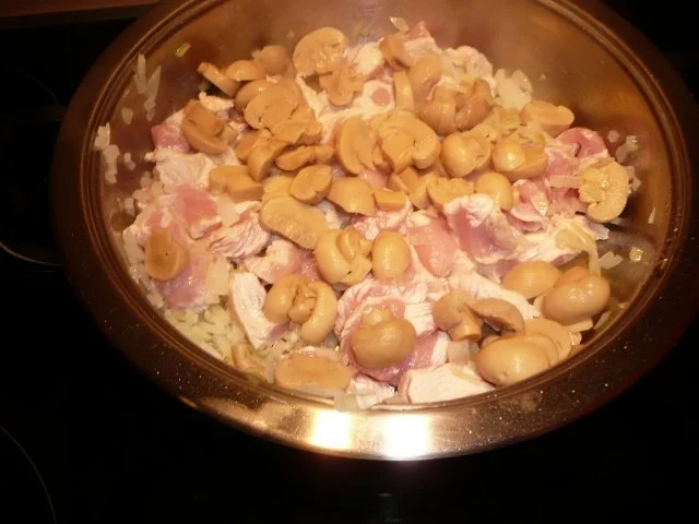 Puten-Champignon-Ananas-Curry,dazu Apfel-Sellerie-Salat - Rezept - Bild Nr. 3