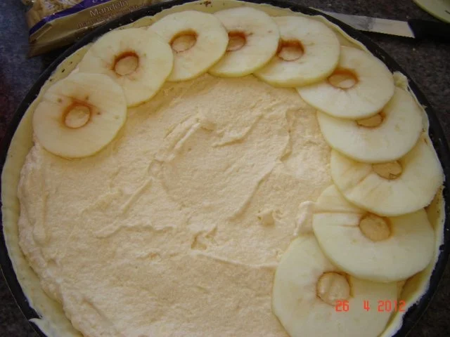 Kuchen & Torten : Apfelkuchen mit Calvados-Sahne - Rezept - Bild Nr. 5