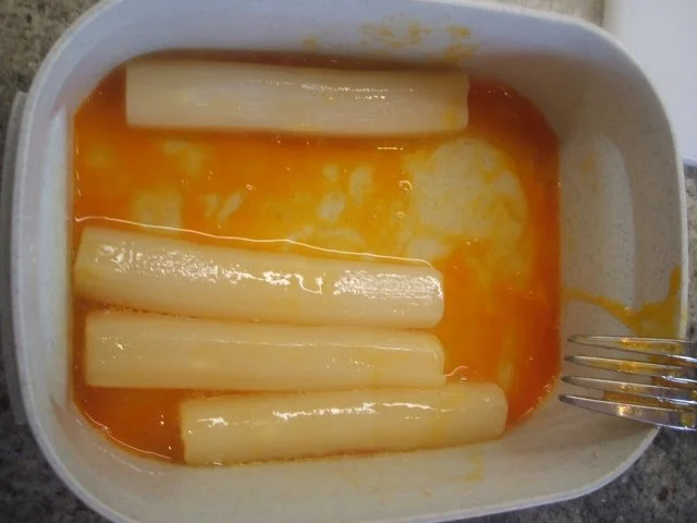 Rezept: Gemüse: Spargel, gebacken mit Kräuter-Püree und Kräuter-Creme Bild Nr. 4 Gemüse: Spargel, gebacken mit Kräuter-Püree und Kräuter-Creme - Rezept - Bild Nr. 4