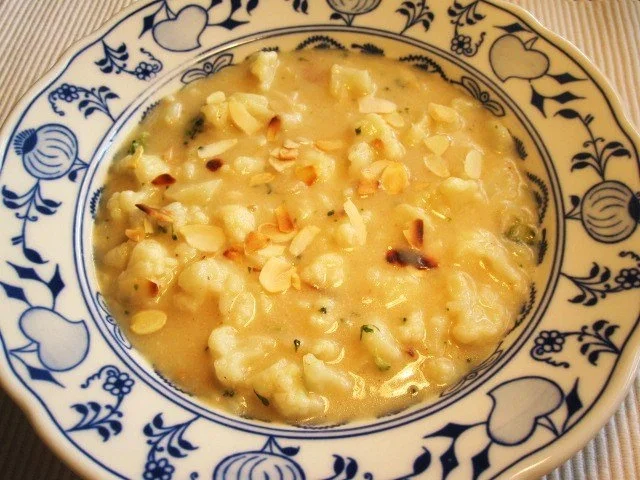 Rezept: Cremesüppchen vom Blumenkohl-Rest Bild Nr. 7 Cremesüppchen vom Blumenkohl-Rest - Rezept - Bild Nr. 7