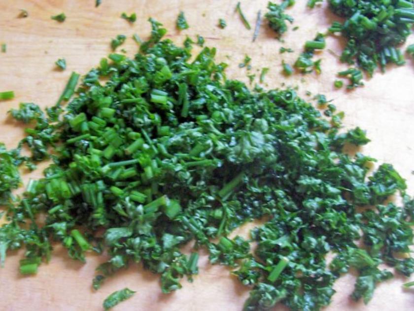 Gekräuterte Käse-Zwiebelsuppe mit Möhren - Rezept - kochbar.de