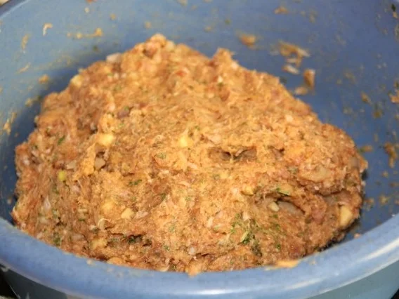 Mini Frikadellen mit Zwiebeln und Käse Füllung - Rezept - Bild Nr. 5