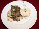 Waldbewohner auf Italienreise - Rehmedaillons auf Kräutersaitlingen mit Risotto - Rezept