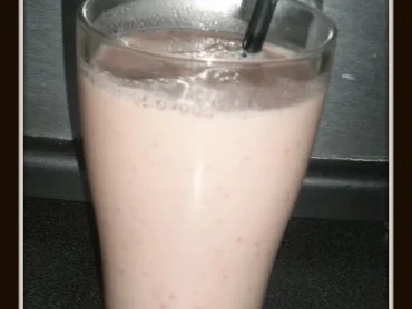 BiNe` S ERDBEER -  SMOOTHIE - Rezept - Bild Nr. 4