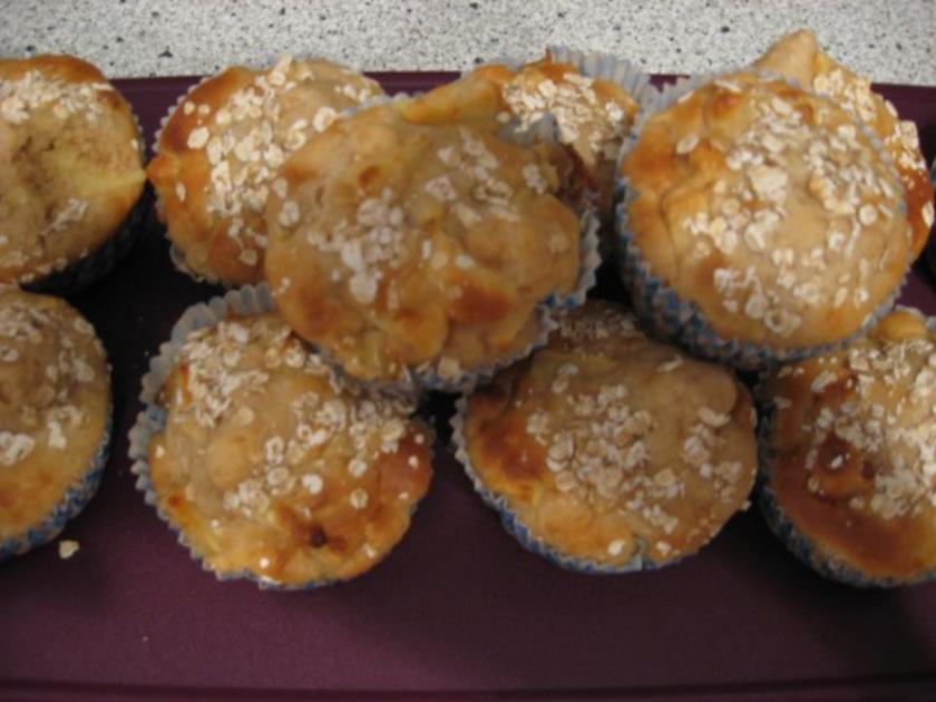 Apfel Haferflocken Muffins - schnell &amp; einfach - von julchen_chris84