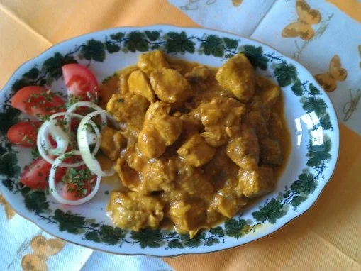 Geflügel Curry mit Aubergine und Kokosmilch - Rezept