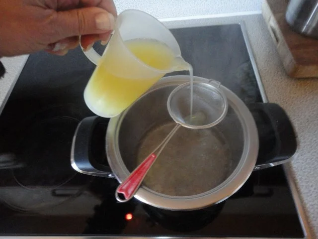 Zitronen Eis mit Erdbeer Touch - Rezept - Bild Nr. 2