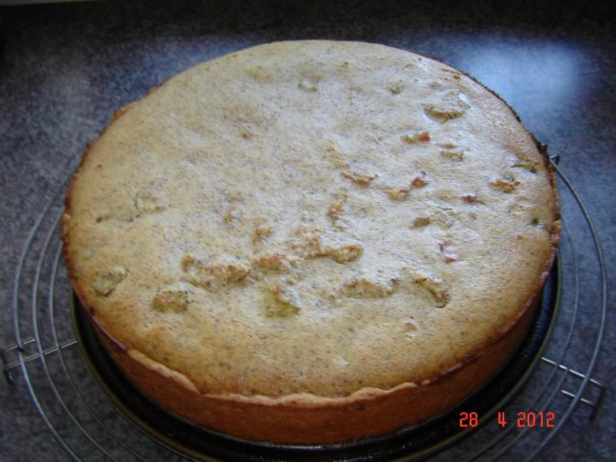 Kuchen & Torten : Rhabarberkuchen mit Mandeldecke - Rezept - Bild Nr. 8