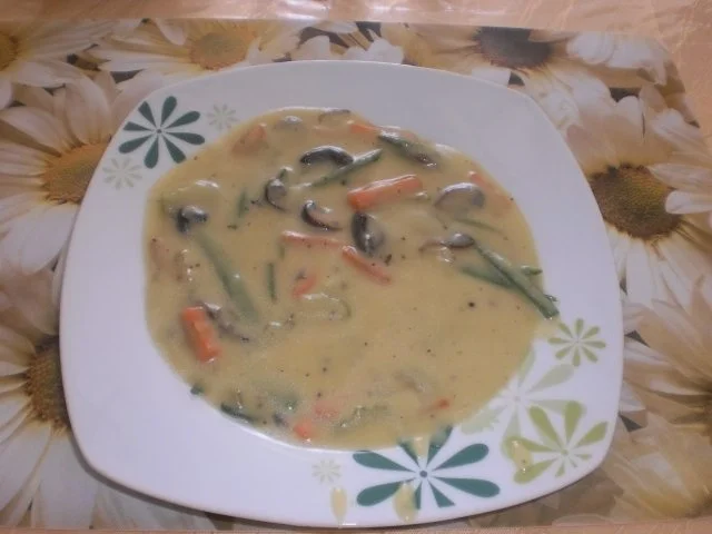 Rezept: Kartoffelsuppe mit knackigem Gemüse Kartoffelsuppe mit knackigem Gemüse - Rezept