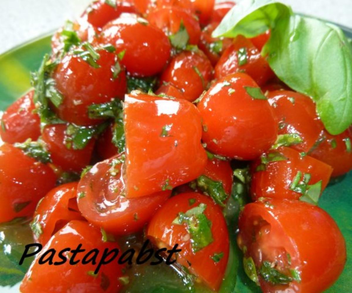 Tomatensalat -Kräuterig-Fruchtig - Rezept