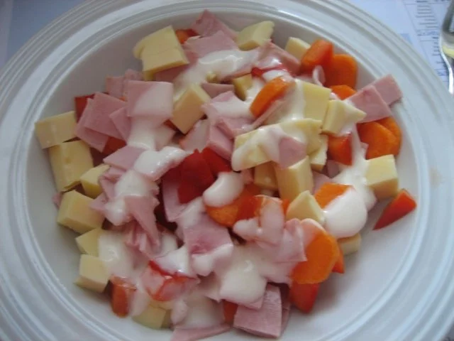 Rezept: Salat á la Nicole Bild Nr. 2 Salat á la Nicole - Rezept - Bild Nr. 2