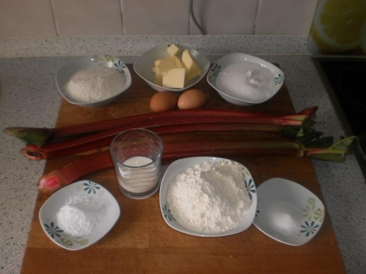 Rhabarber-Kokos-Kuchen - Rezept - Bild Nr. 2