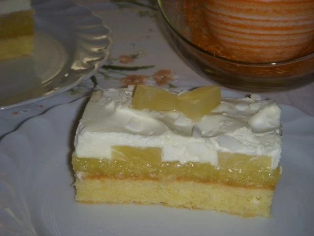 Rezept: PINA-COLADA-SCHNITTEN Bild Nr. 3 PINA-COLADA-SCHNITTEN - Rezept - Bild Nr. 3