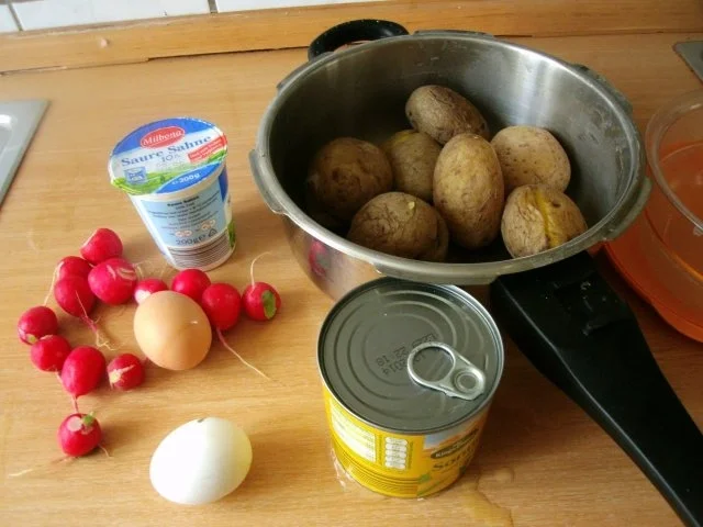 Rezept: KARTOFFELSALAT MIT RADIESCHEN UND MAIS Bild Nr. 2 KARTOFFELSALAT MIT RADIESCHEN UND MAIS - Rezept - Bild Nr. 2