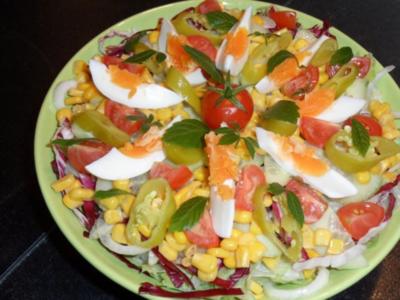 Bunter Salat mit "Kraut der Unsterblichkeit" - Rezept