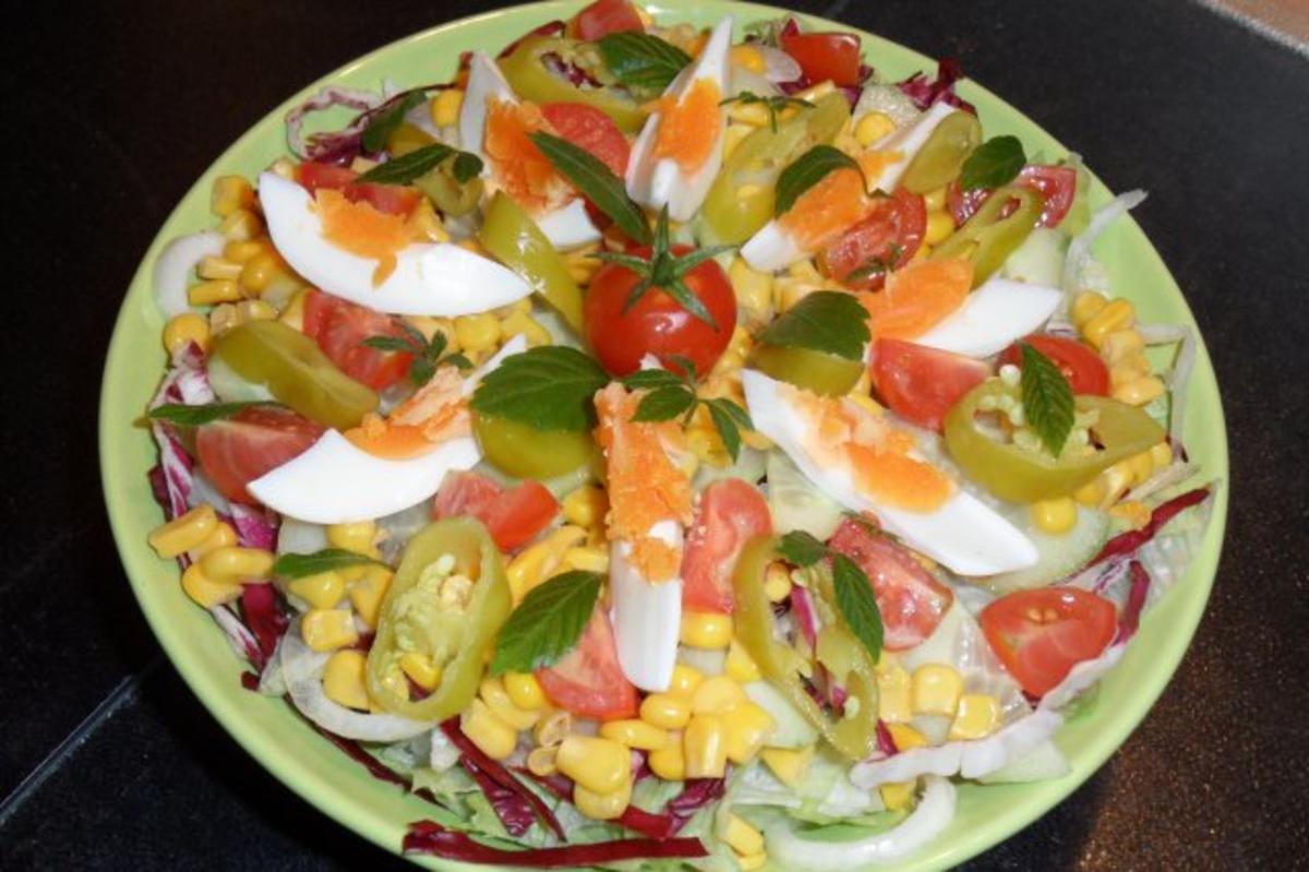 Bilder für Bunter Salat mit 