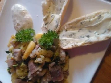 Rezept: Bratkartoffel-Matjes-Salat Bild Nr. 3 Bratkartoffel-Matjes-Salat - Rezept - Bild Nr. 3