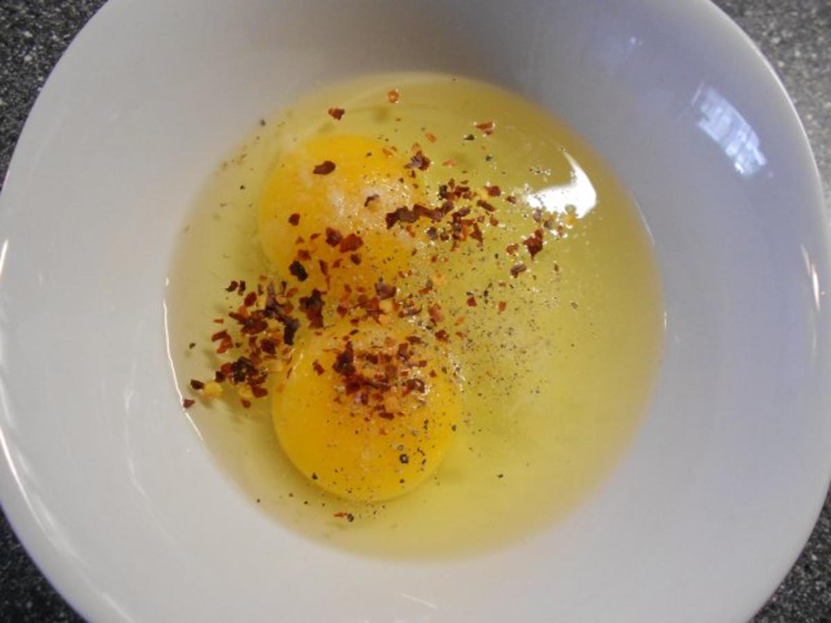 menemen sucuklu türkische Eierspeise mit Knoblauchwurst - Rezept - Bild Nr. 22