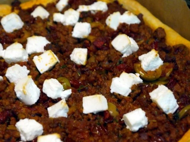 Rezept: Griechischer Blätterteig-Hackfleisch-Kuchen Bild Nr. 11 Griechischer Blätterteig-Hackfleisch-Kuchen - Rezept - Bild Nr. 11