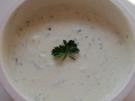 Joghurt-Gurken-Dip mit Gartenkräutern - Rezept