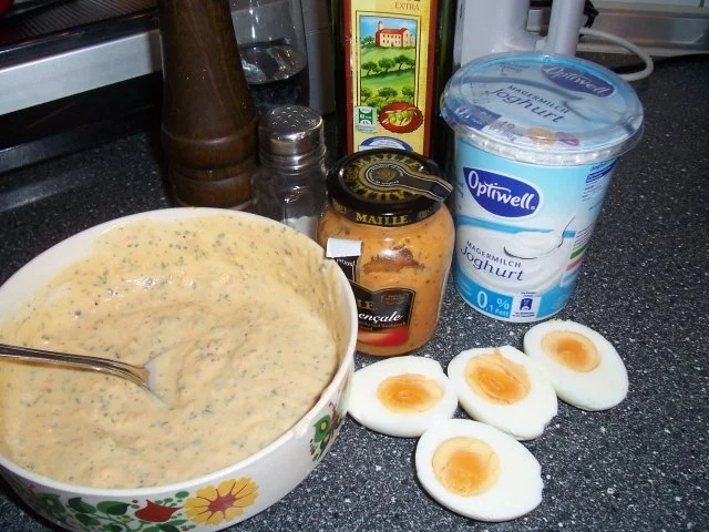 Enikö´s "15 Kilos müssen runter" Salat mit Dijon Dressing - Rezept - Bild Nr. 2