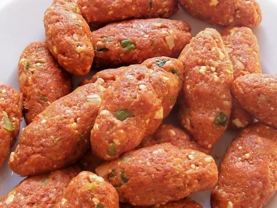 Rezept: Feta-Hackfleisch-Röllchen Bild Nr. 4 Feta-Hackfleisch-Röllchen - Rezept - Bild Nr. 4