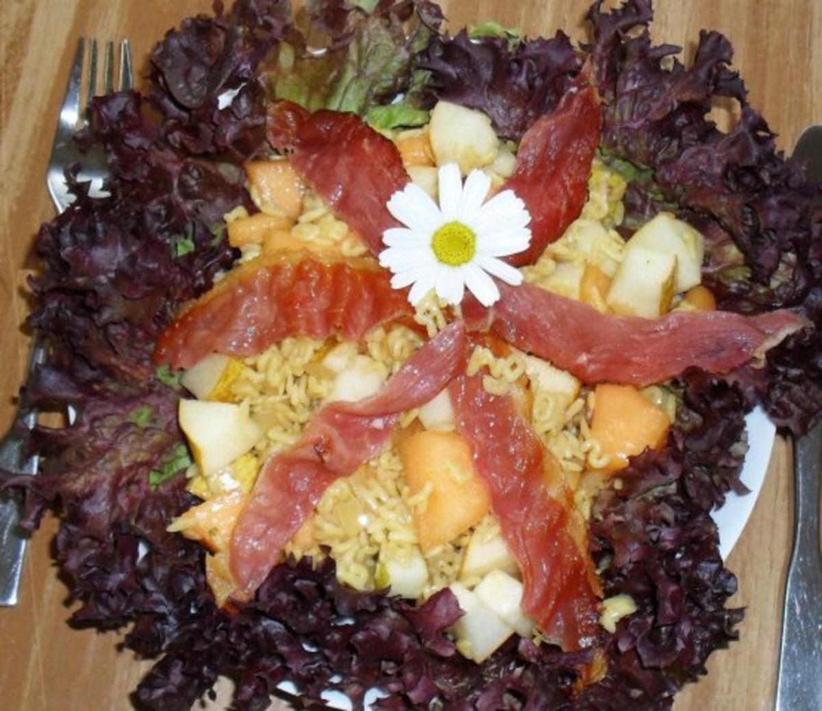 Bilder für Buchstabensalat mit Buchstabennudeln und Zwiebeln Rezept