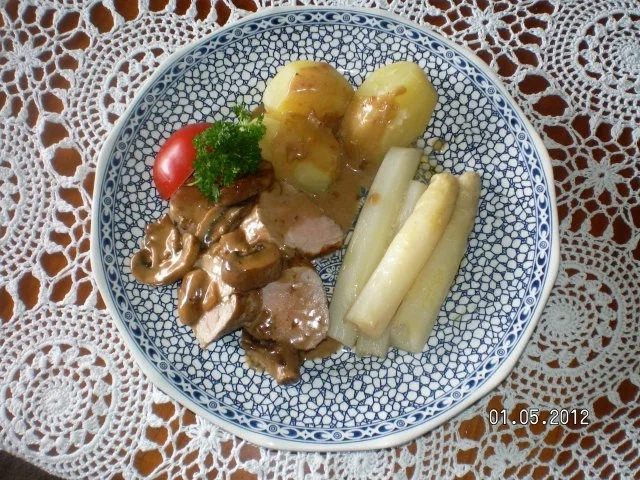 Schweinefilet mit Pilzen für Gäste - Rezept - Bild Nr. 2