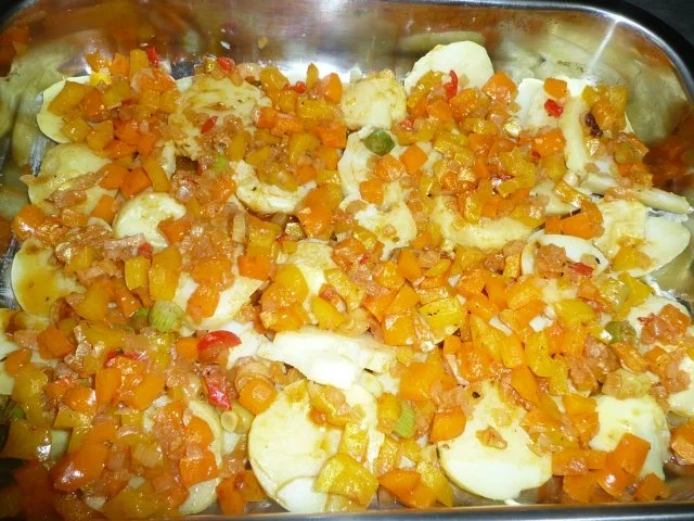 Rezept: Mediteraner Kartoffelauflauf Bild Nr. 2 Mediteraner Kartoffelauflauf - Rezept - Bild Nr. 2