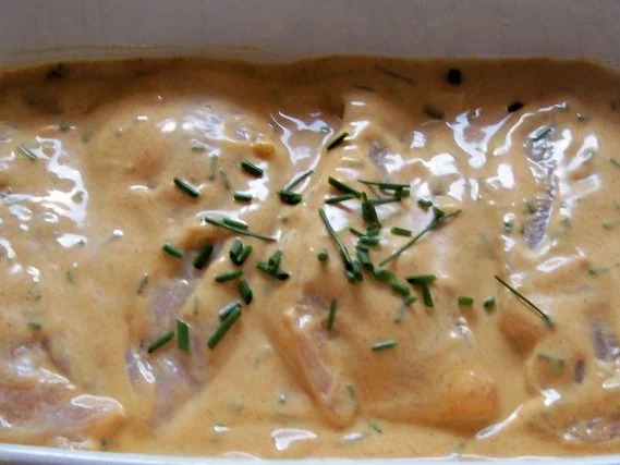 Grillen: Cremig-scharfe Chili-Honig-Marinade - Rezept