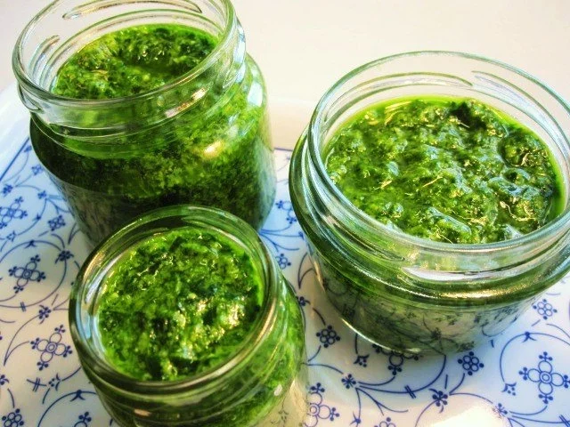 Pesto mit Bärlauch ... - Rezept