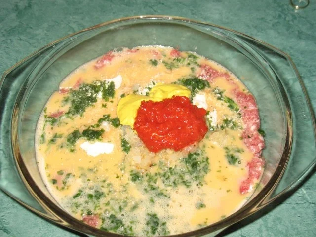 Rezept: Fleisch - Ajvar-Burger und Ajvar-Bällchen Bild Nr. 4 Fleisch - Ajvar-Burger und Ajvar-Bällchen - Rezept - Bild Nr. 4