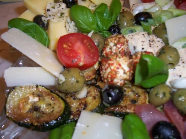 Rezept: Anti Pasti Platte, dazu als Dessert: Espresso Anti Pasti Platte, dazu als Dessert: Espresso - Rezept