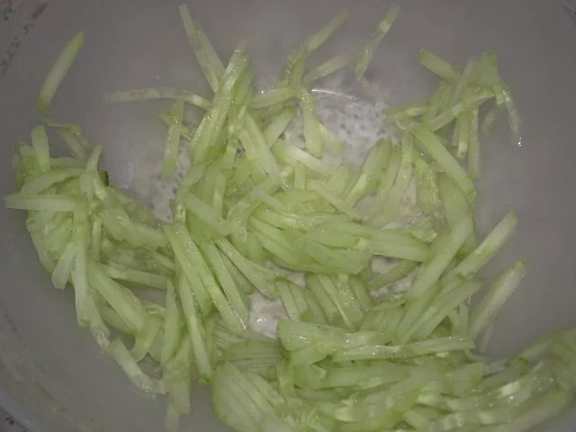 Rezept: Knoblauch Dip mit Schnittlauch Bild Nr. 4 Knoblauch Dip mit Schnittlauch - Rezept - Bild Nr. 4