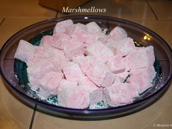 Rezept: Marshmellows Bild Nr. 4 Marshmellows - Rezept - Bild Nr. 4