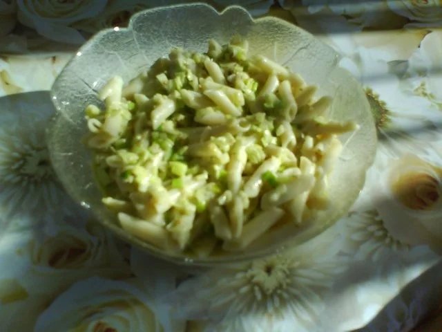 Rezept: Grüner Nudelsalat Grüner Nudelsalat - Rezept