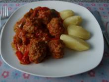 Hackfleischklößchen Balkan- Art - Rezept