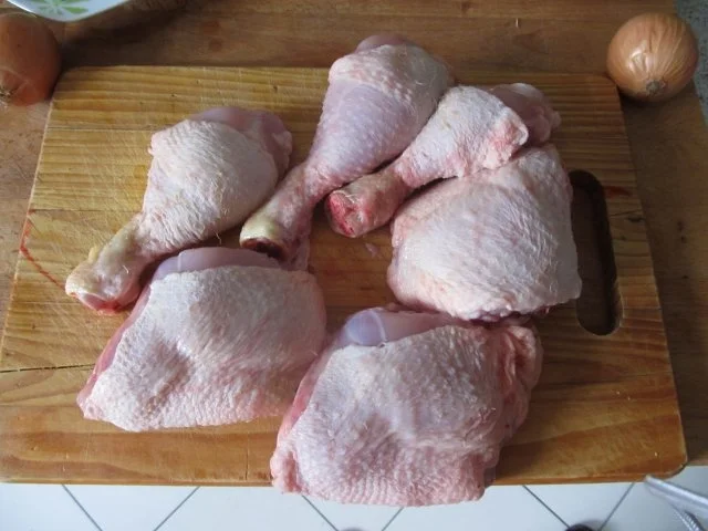 Rezept: Hähnchenkeulen mit Erbsen-Soße Bild Nr. 3 Hähnchenkeulen mit Erbsen-Soße - Rezept - Bild Nr. 3