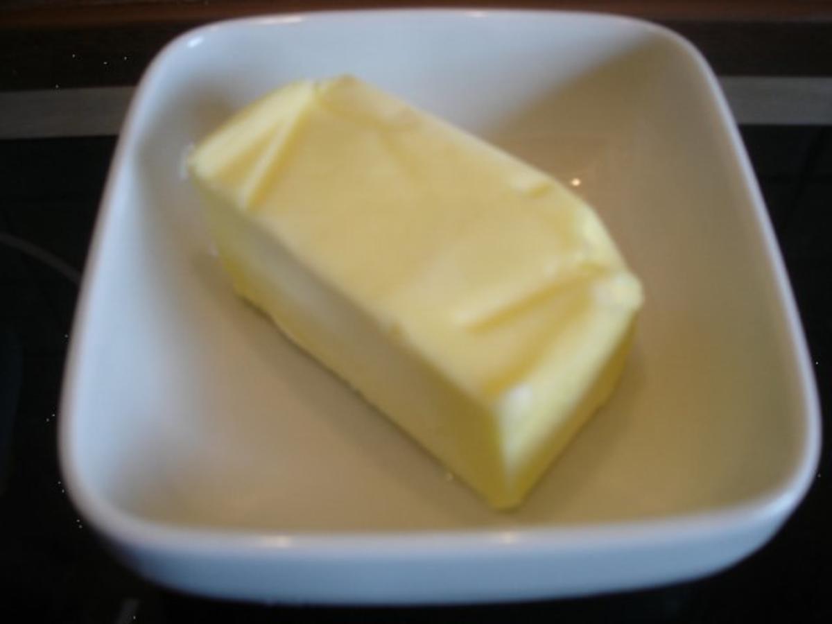 Spargel mit westfälischen Knochenschinken, Pilzkartoffeln und zerlassener Butter - Rezept - Bild Nr. 9