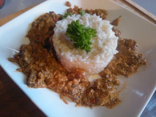 Hackpfanne auf tuerkische Art mit Reis - Rezept