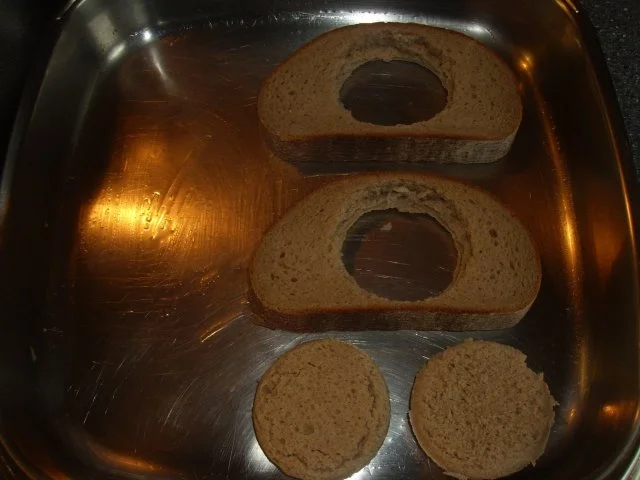 Rezept: Gemüsepfanne mit Ei im Brot Bild Nr. 4 Gemüsepfanne mit Ei im Brot - Rezept - Bild Nr. 4