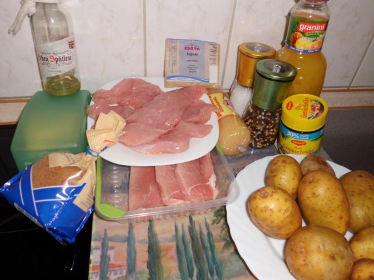 Fleisch: Rolle von Pute & Schwein in Orangen-Ananas-Soße und Kartoffel-Sauerkraut-Stampf - Rezept - Bild Nr. 2