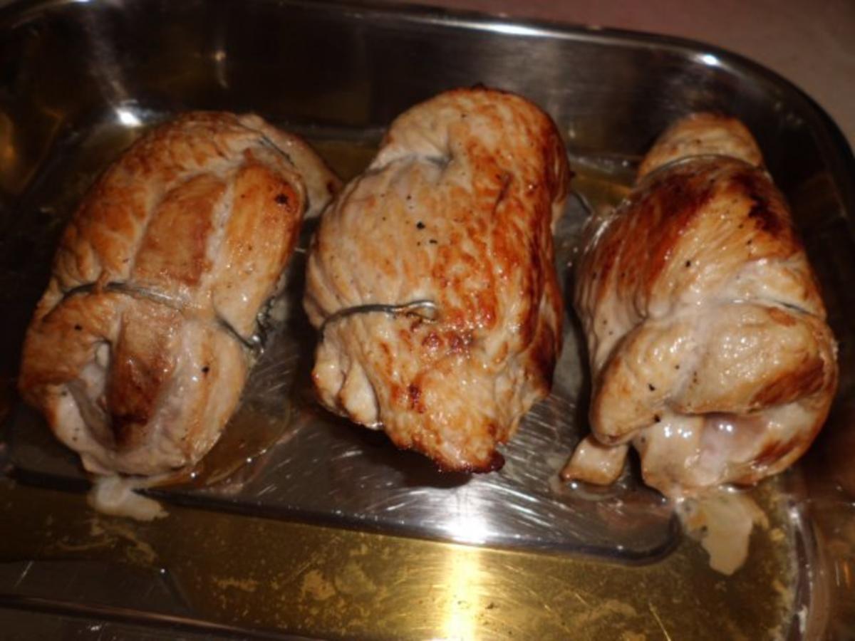 Fleisch: Rolle von Pute & Schwein in Orangen-Ananas-Soße und Kartoffel-Sauerkraut-Stampf - Rezept - Bild Nr. 6